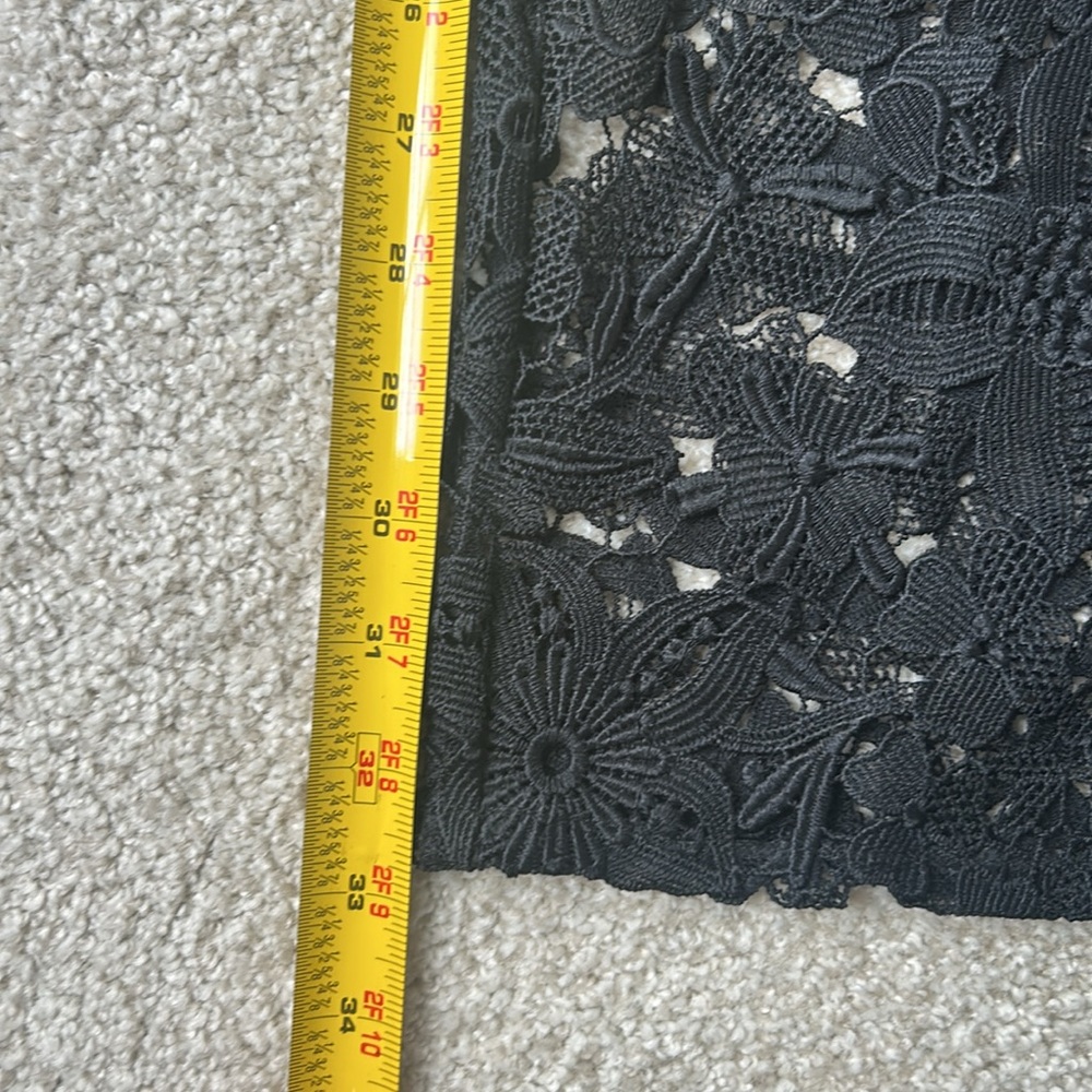 Alice and Olivia Chels deep V lace jumpsuit - Picture 14 of 14